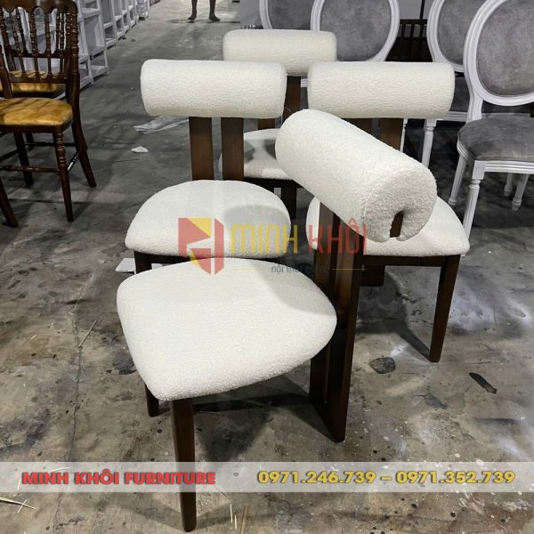 Ghế Gỗ Hippo Đẹp Sang Trọng – Lựa Chọn Hoàn Hảo Cho Quán Cafe & Nội Thất Gia Đình