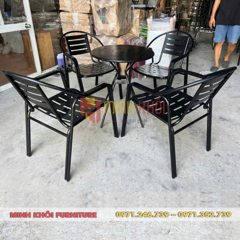 Bộ bàn ghế sắt MK-0017 6 Bộ bàn ghế sắt MK-0017 - bàn ghế cafe ngoài trời