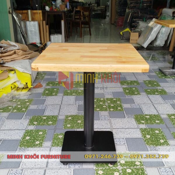 Bàn chân trụ mâm sắt đặc – Giải pháp nội thất bền đẹp cho quán cafe
