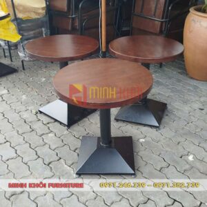 Bàn chân trụ mâm tháp – Giải pháp bàn cafe đẹp và bền theo thời gian
