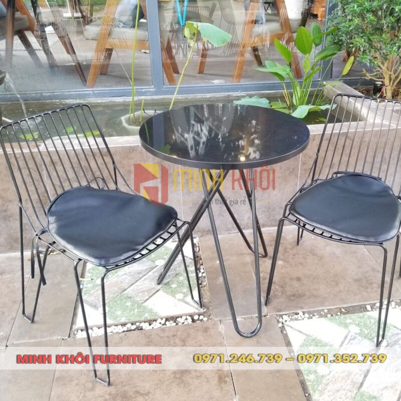 Ghế sắt uốn MK-0022 12 Ghế sắt uốn MK-0022 – Lựa chọn lý tưởng cho quán cafe sân vườn