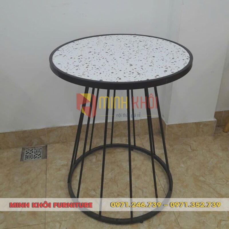 Bàn Queen – Mẫu bàn cafe ngoài trời đẹp, hiện đại và bền bỉ