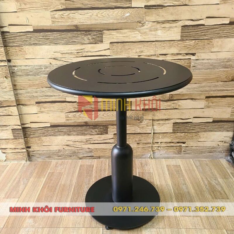 Bàn trụ MK-0032 10 Bàn trụ MK-0032 – Bàn chân sắt hiện đại cho quán cafe, ngoài trời