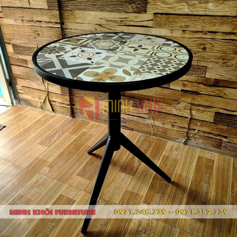 Bàn trụ ống côn – Mẫu bàn cafe hiện đại, bền đẹp cho quán trà sữa và ngoài trời