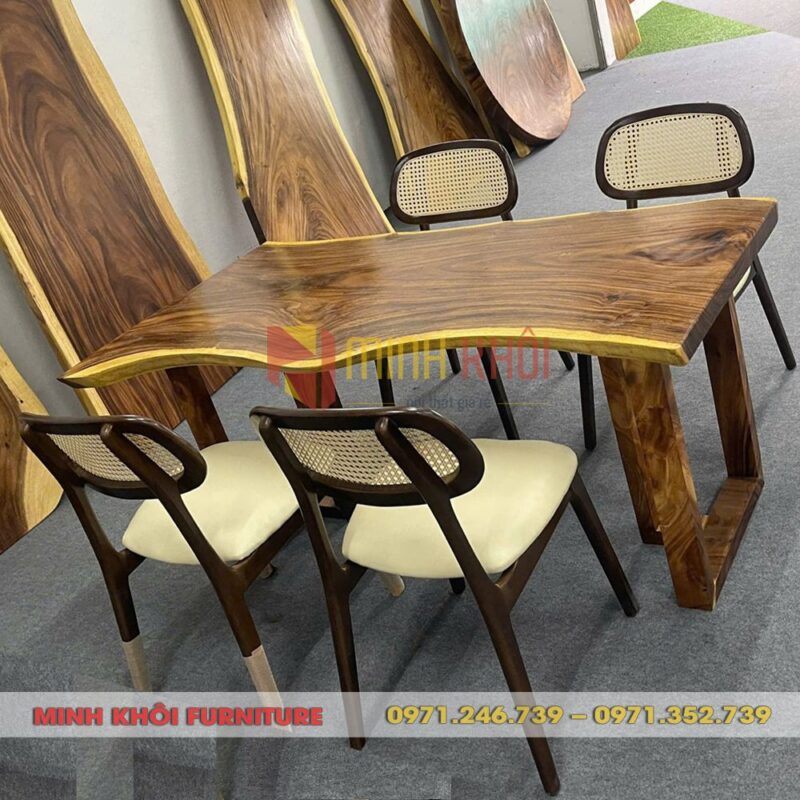 Bộ bàn ăn gỗ me tây MK-0037 kết hợp 4 ghế Secco – Sang trọng và tinh tế cho phòng ăn hiện đại