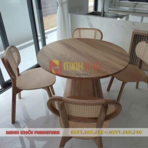Bộ bàn ăn tròn 4 ghế CH303 gỗ tần bì tựa lưng đan mây