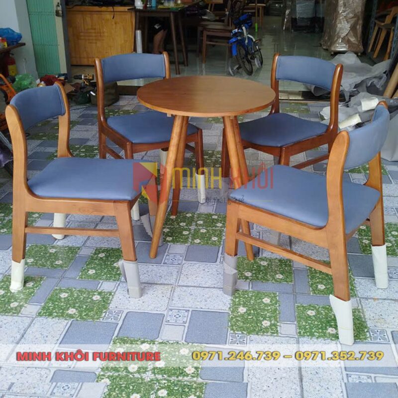 Bộ bàn ghế gỗ cafe Bella 11 Bộ bàn ghế gỗ cafe Bella – Thiết kế hiện đại, chất liệu bền đẹp