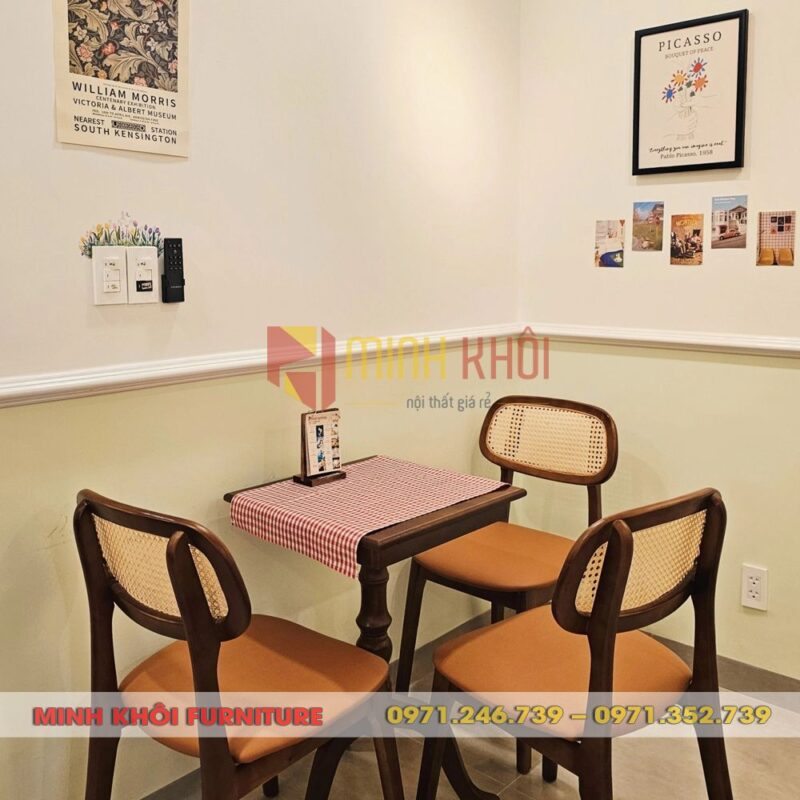 Bộ bàn ghế gỗ cafe Secco – Sang trọng và tiện nghi cho quán cà phê