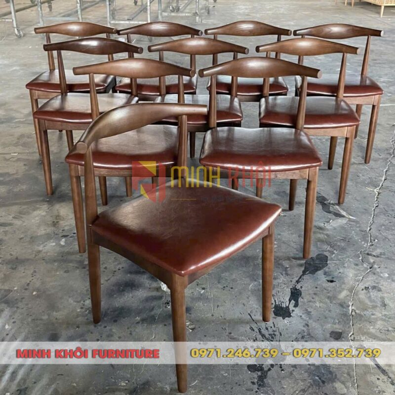 Ghế Bull nệm vuông - Ghế gỗ quán ăn, cafe 9 Ghế Bull nệm vuông gỗ cao su – Lựa chọn hoàn hảo cho nhà hàng, cafe