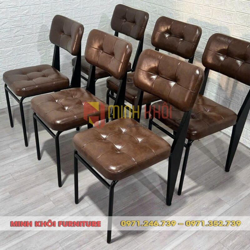 Ghế sắt Napa nệm vuông 9 Ghế sắt Napa nệm vuông – Mẫu ghế sắt bọc simili đẹp cho quán cafe, quán ăn