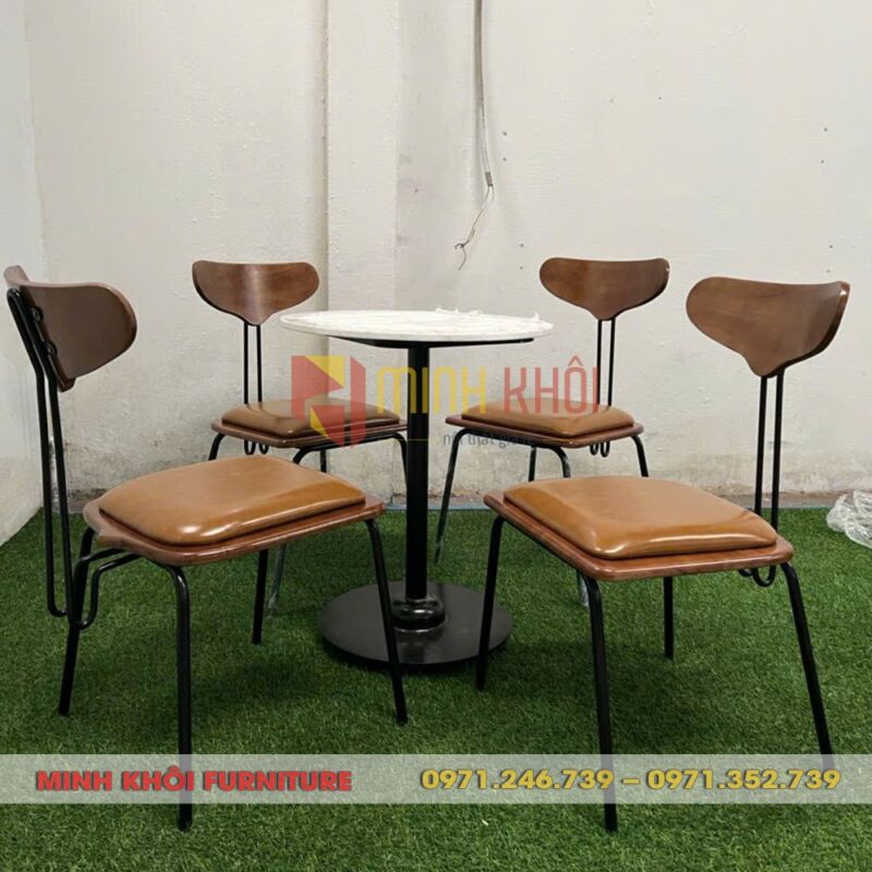 Bàn ghế cafe sắt Decor MK-0064 4 Bàn ghế cafe sắt Decor MK-0064 – Thiết kế đẹp, bền cho quán cafe và gia đình