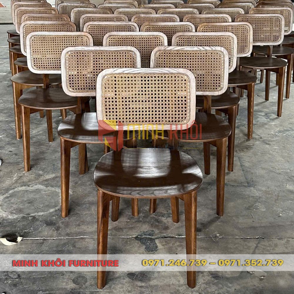 Ghế gỗ lưng mây CH301 – Ghế cafe, ghế quán ăn đẹp, sang trọng 4 Ghế gỗ lưng mây CH301 – Ghế cafe, ghế quán ăn đẹp, sang trọng