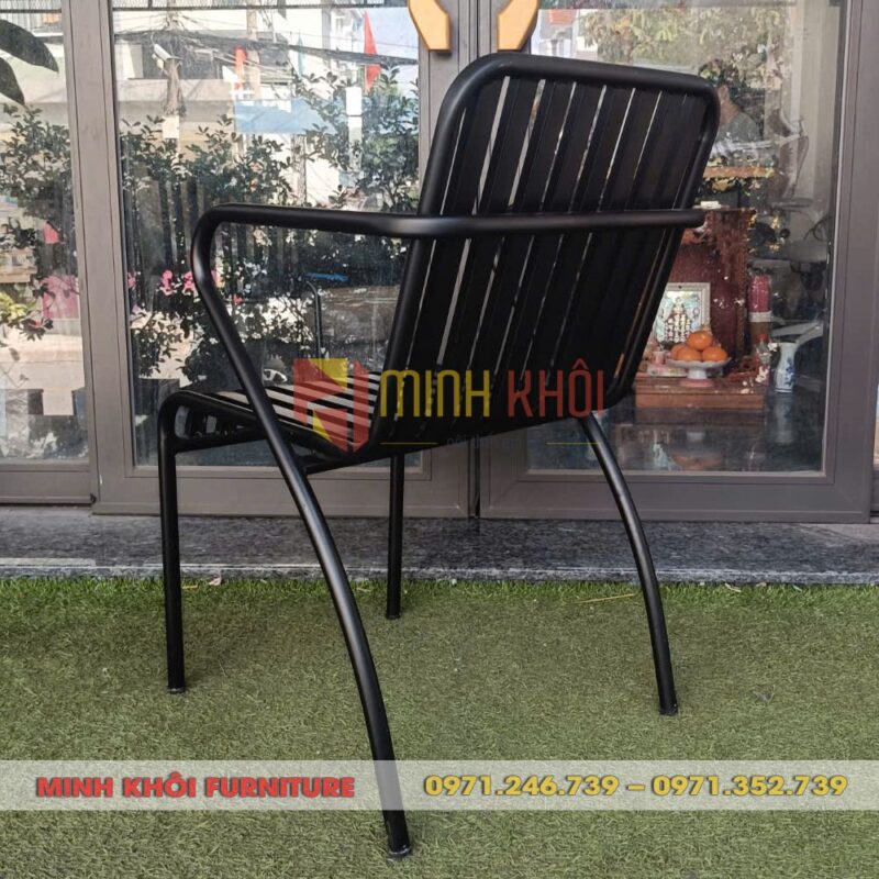 Ghế sắt cafe ngoài trời MK-0062 15 Ghế sắt cafe ngoài trời MK-0062 – Bền đẹp, sang trọng cho quán cafe