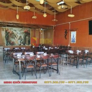 Bộ bàn ghế nhà hàng khung sắt MK-0078 bền đẹp, giá tốt