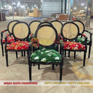 Ghế Louis lưng mây - Ghế nhà hàng, cafe phong cách cổ điển 7 Ghế Louis lưng mây tự nhiên – Đẹp, sang trọng