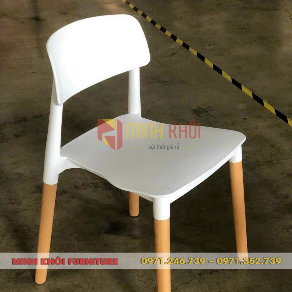 Ghế mặt nhựa chân gỗ MK-0096 2 Ghế Mặt Nhựa Chân Gỗ MK-0096 Bền Đẹp Cho Quán Cafe