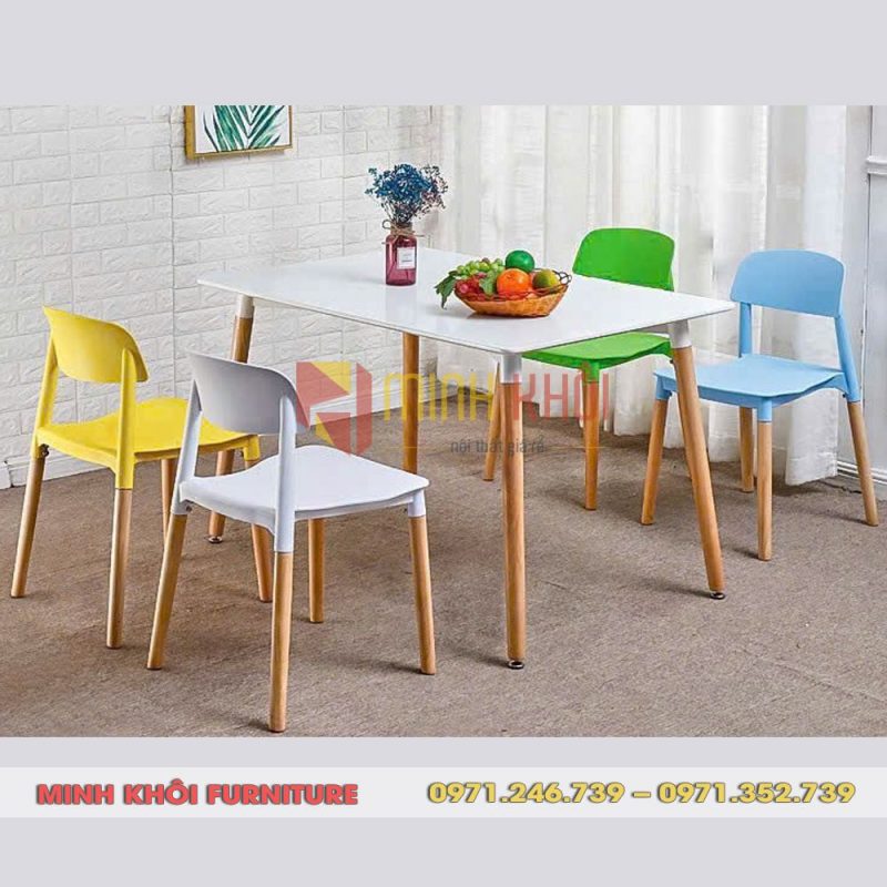 Ghế mặt nhựa chân gỗ MK-0096 17 Ghế Mặt Nhựa Chân Gỗ MK-0096 Bền Đẹp Cho Quán Cafe