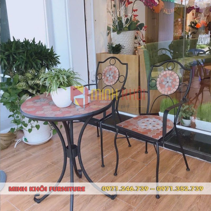 Bộ bàn ghế cafe sắt Mosaic ngoài trời 10 Bộ bàn ghế cafe sắt Mosaic ngoài trời giá rẻ, bền đẹp