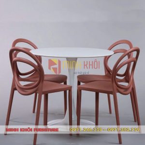 Bộ bàn ghế nhựa Circus cao cấp – Giải pháp decor quán cafe ấn tượng