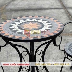 Bộ bàn ghế sắt hoa văn ngoài trời 17 Bộ bàn ghế sắt hoa văn ngoài trời đẹp, bền, giá tốt TPHCM