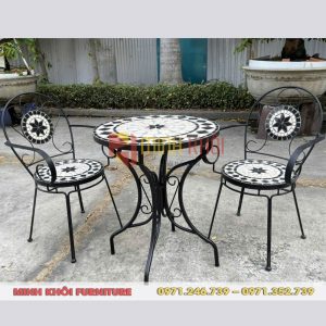 Bộ bàn ghế sắt hoa văn ngoài trời 14 Bộ bàn ghế sắt hoa văn ngoài trời đẹp, bền, giá tốt TPHCM